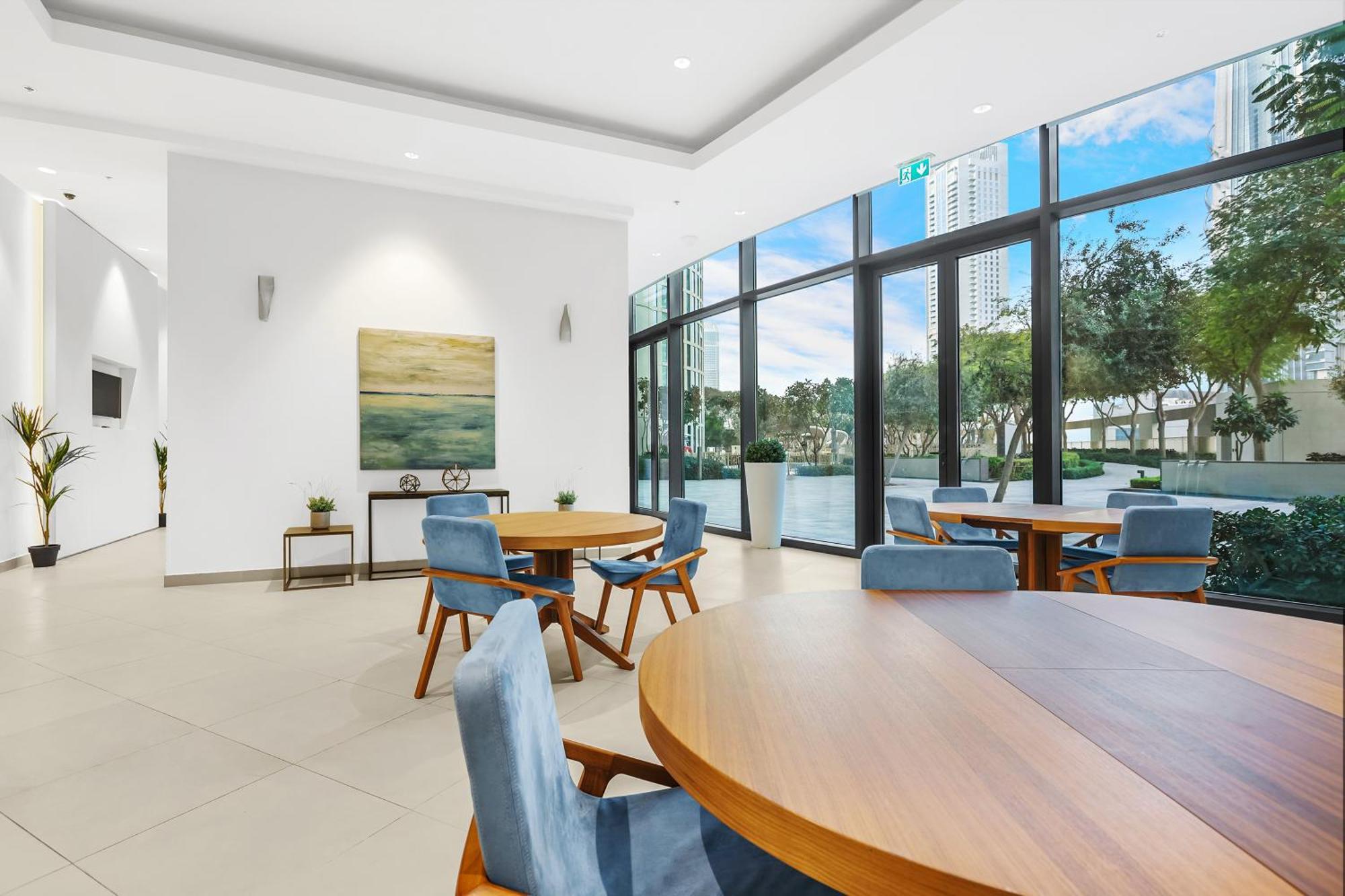 First Class 1b Stylish Downtown Retreat Apartment Dubai